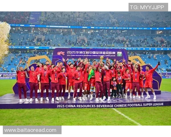 上海足球队技术实力强劲荣登全国足球技术排行榜首位